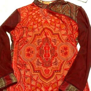 ANAC designed by Kimi top paisley red